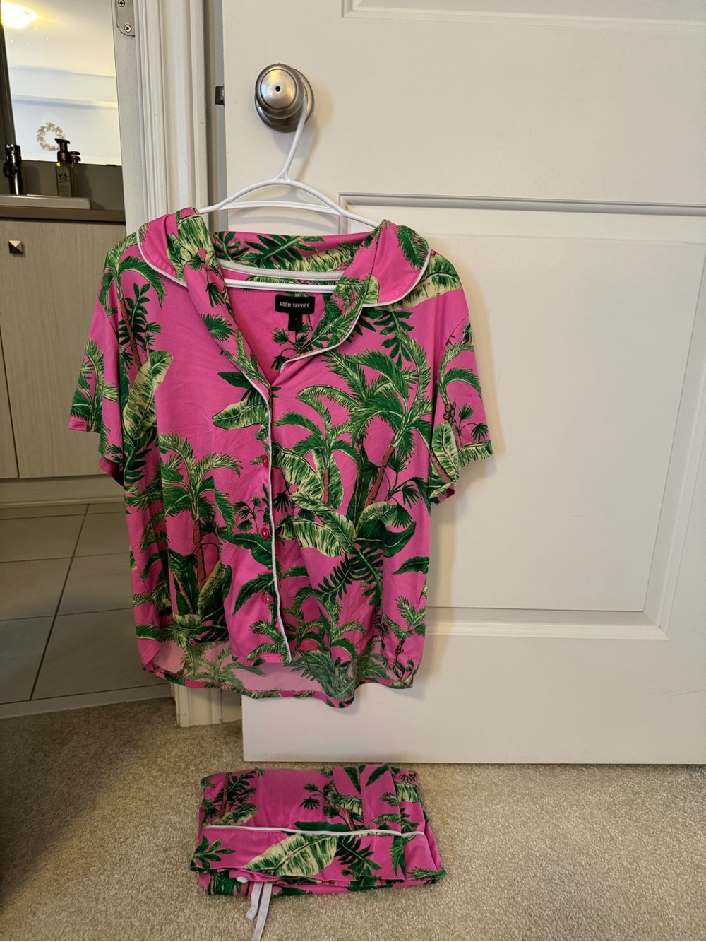 Tropical Palm Short-Sleeve Pajama Set - Pink